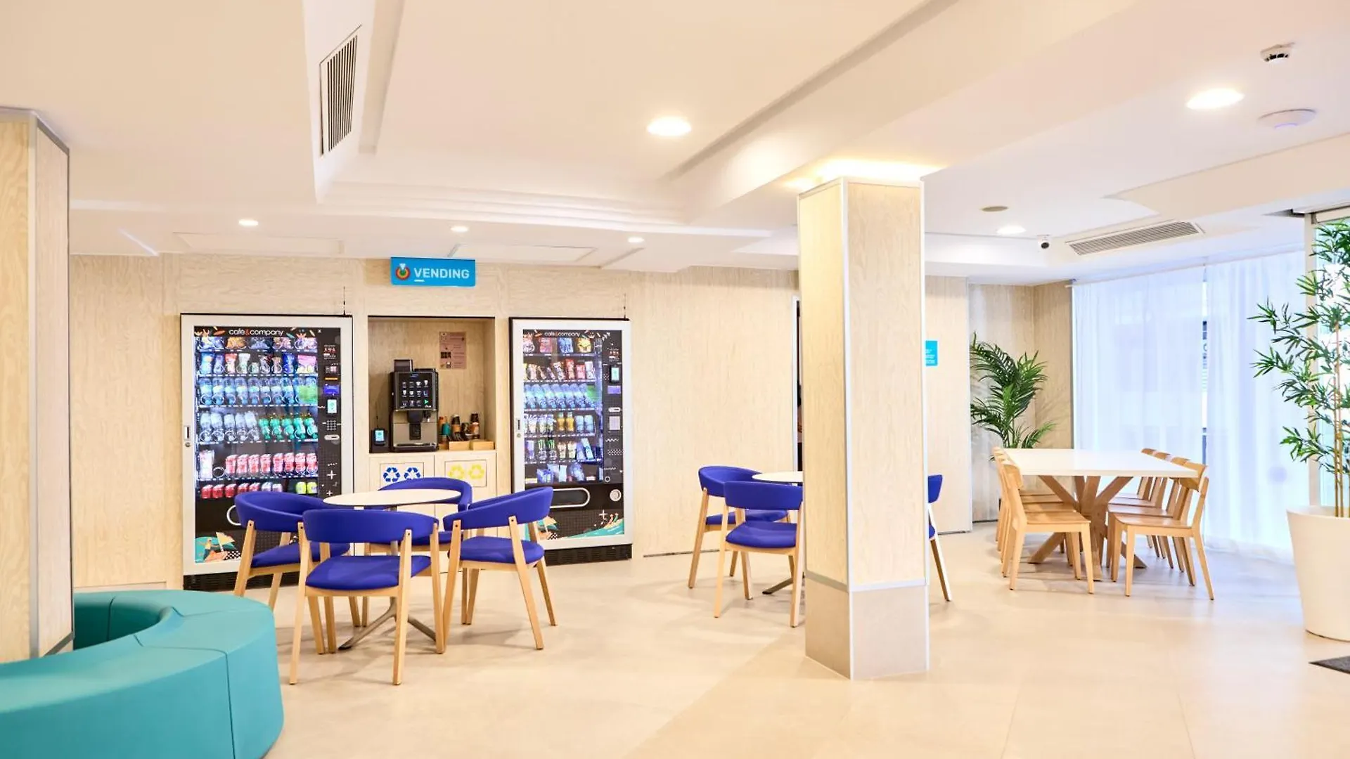 Hotel Ahoi! Urban Beach Palma de Mallorca